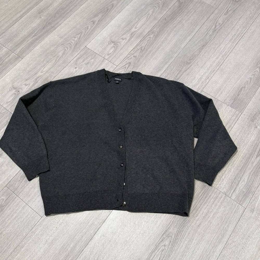 Torrid Size 3 Gray Cardigan Sweater Button Down